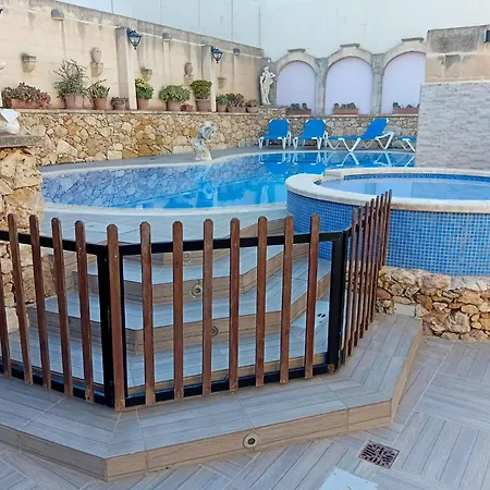 Mikiel U Roza Holiday home *