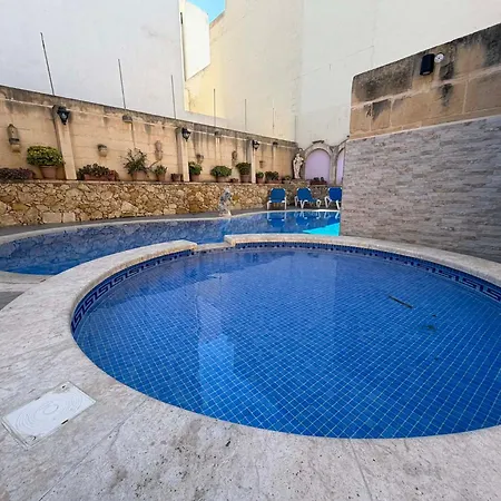 Holiday home Mikiel U Roza Ghajn Melel