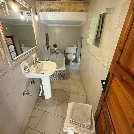 Holiday home Mikiel U Roza